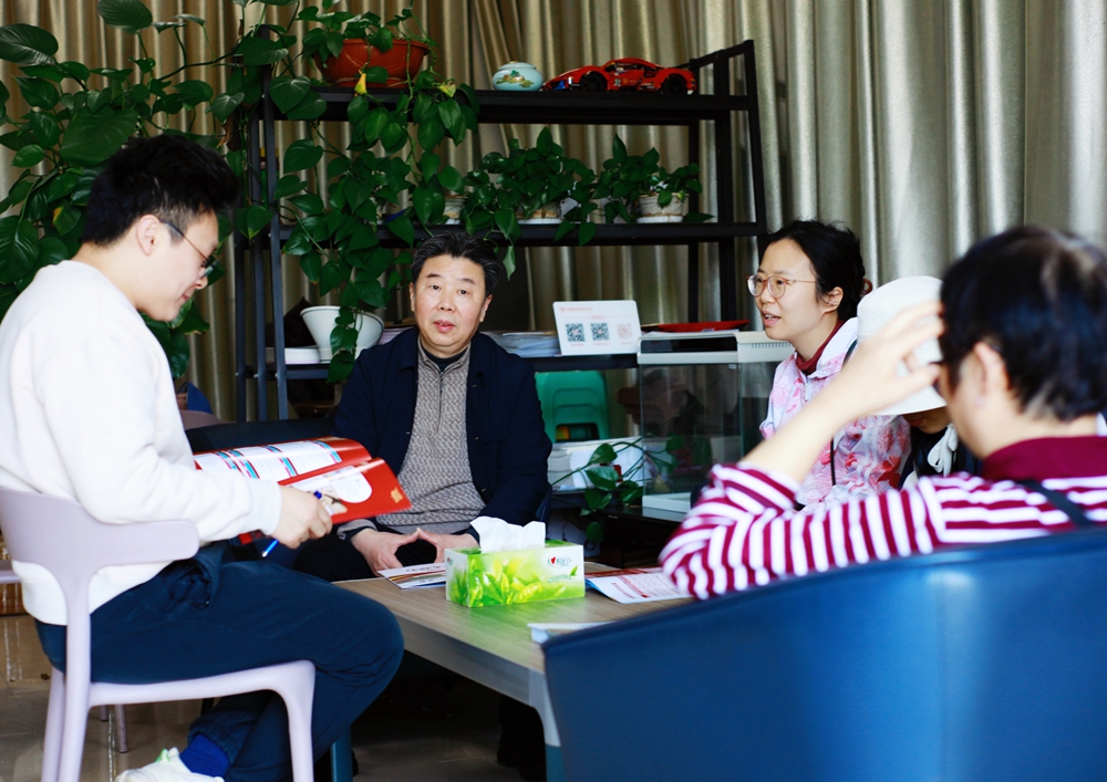 31a1bc14-5afc-4d90-9463-2e57260ccde3