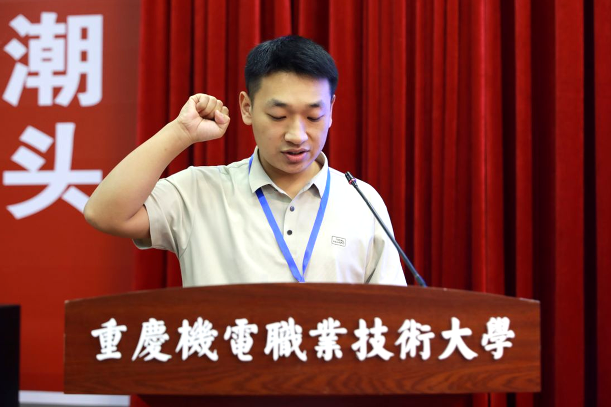 机械制图大赛选手