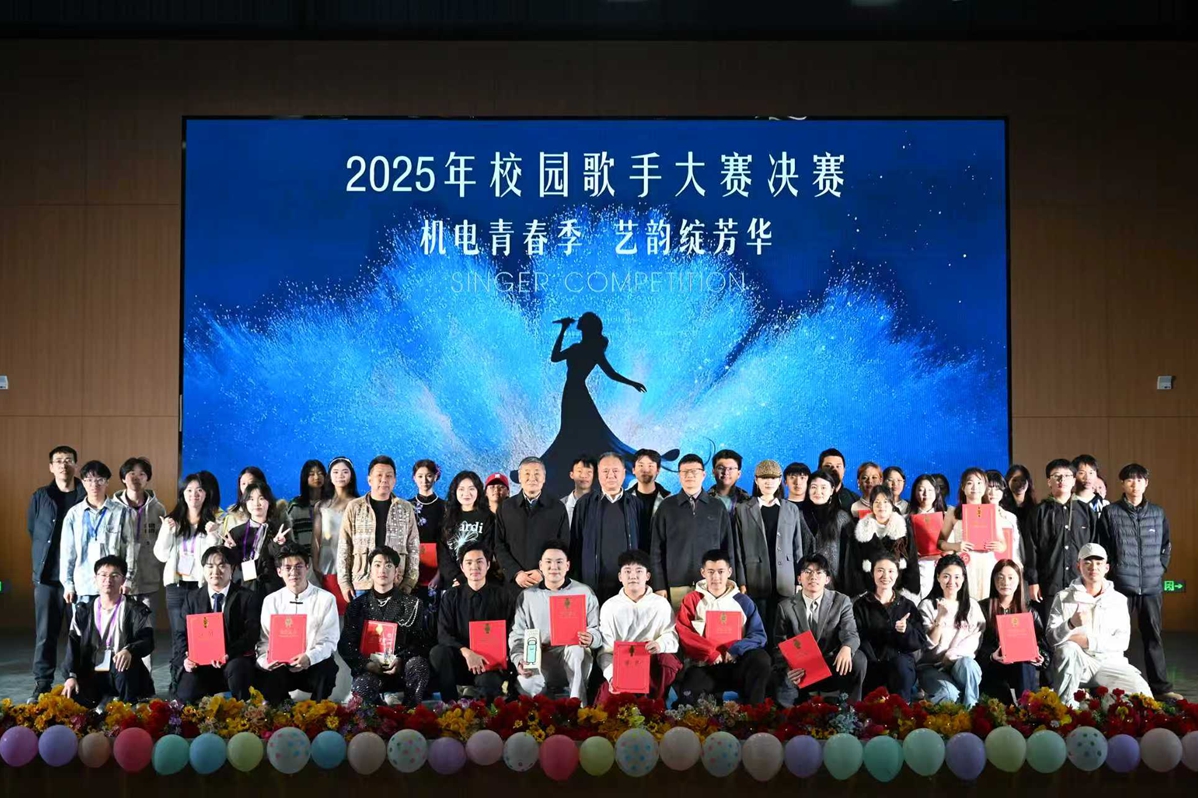 f5b5f95b983d2c83b55082963f870792