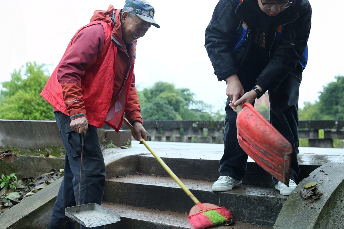 9a10ff4572aeee20279114d30fa8ddee_origin(1)