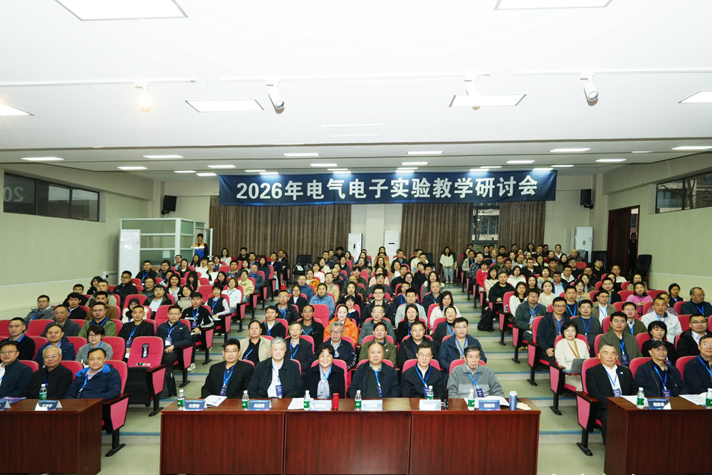 b6a8c3cb8b05fb04a9aab51930927ce9