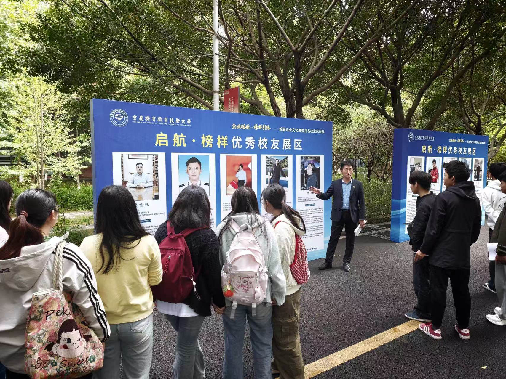 f428fa32f1194b1f3bdc4c1bbcdaff1c